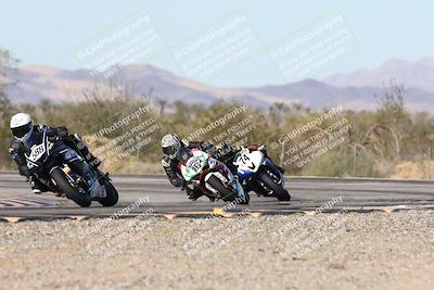 media/Dec-06-2025-CVMA (Sat) [[4a896cc04c]]/Race 4-Formula Middleweight/